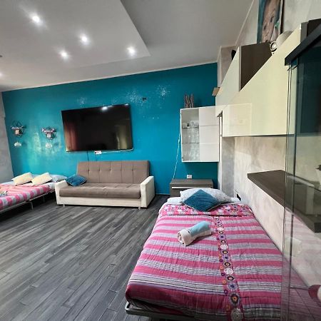 Nathan House,Teano Рим Екстериор снимка